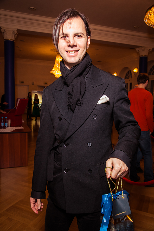 Теодор Курентзис Церемония вручения театральной премии "Золотая маска" (фото 13)