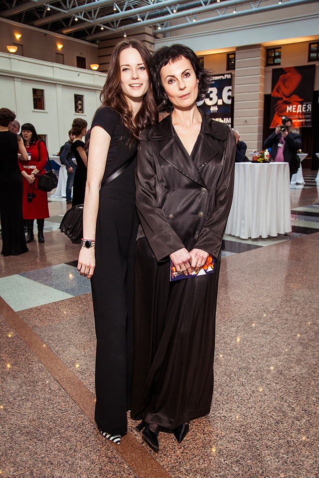 Ирина Апексимова Церемония вручения театральной премии "Золотая маска" (фото 9)