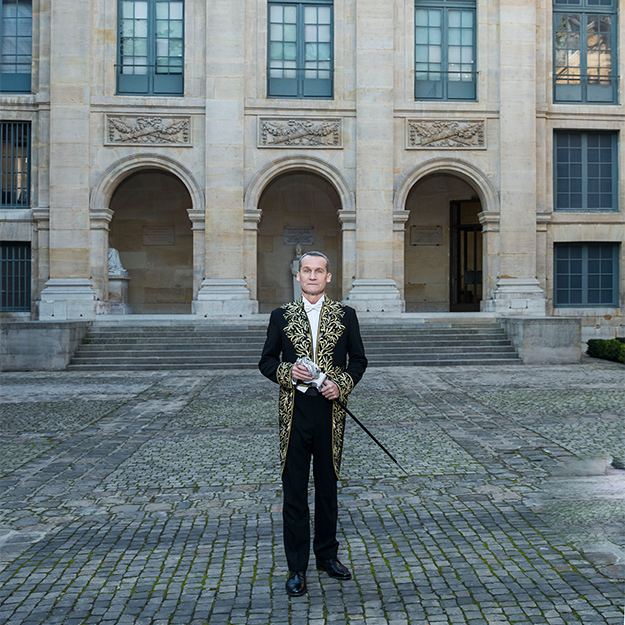 Как быть, если нужна премиальная шпага? (фото 1)