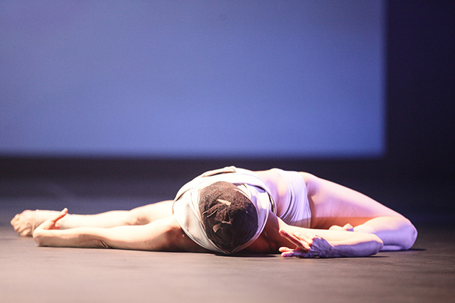 Шоу Gareth Pugh на неделе моды в Нью-Йорке (фото 4)