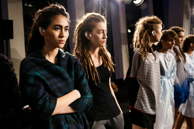 Backstage показа A La Russe, весна-лето 2015 (фото 16)