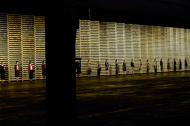 "Сенсациями" в моде сегодня становятся исключительно маркетинговые ходы, а не находки модельеров" (фото 5)