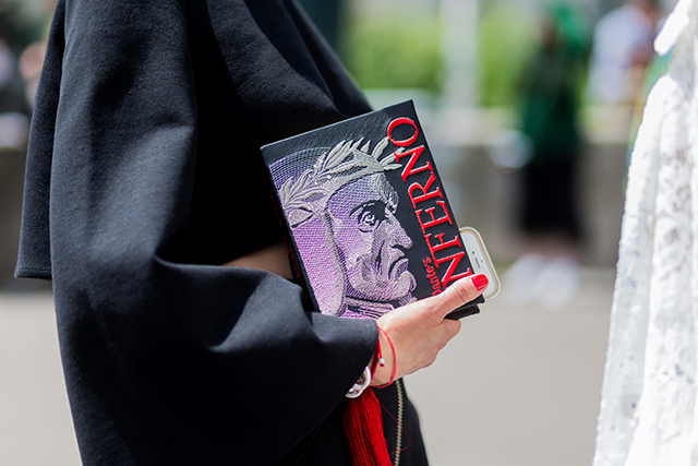 Неделя моды в Париже, весна-лето 2017: street style. Часть 2 (фото 11)