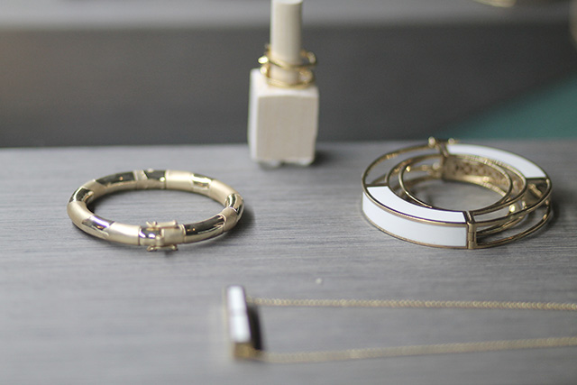 Эдди Борго: "Украшение — это талисман, оно само притягивает нужных ему женщин" (фото 12)