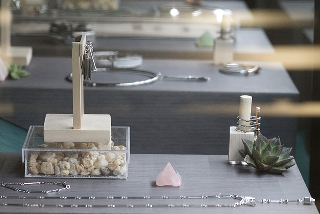 Эдди Борго: "Украшение — это талисман, оно само притягивает нужных ему женщин" (фото 2)