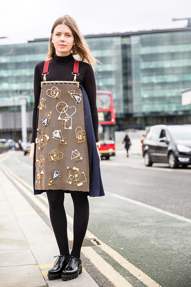 Неделя моды в Лондоне, осень-зима 2016: street style. Часть 2 (фото 18)