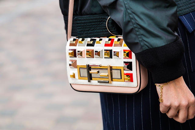 Неделя моды в Лондоне, осень-зима 2016: street style. Часть 2 (фото 20)