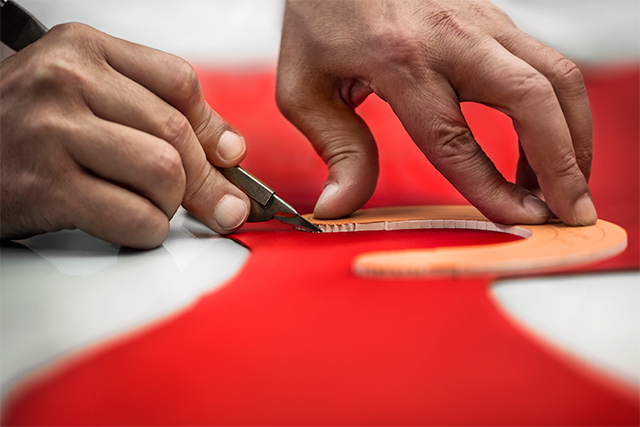 У вас на глазах: как создаются сумки Be Dior (фото 1)