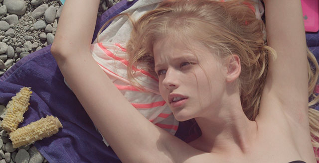 Кадр из фильма "Как меня зовут", 2014 Девушка недели: Александра Бортич (фото 2)