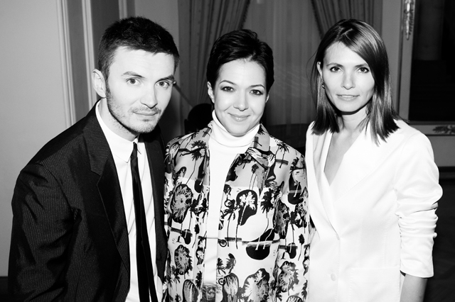 Евгений Заболотный, Ксения Чилингарова и Анна Брострем Гости показа Ester Abner, осень-зима 2015 (фото 6)