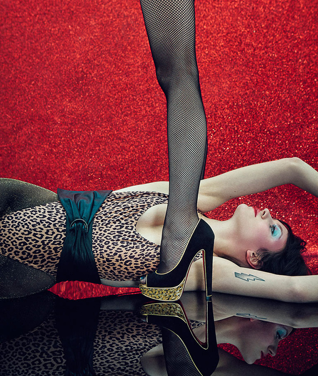 Остальные стесняются: лукбук осенней коллекции Christian Louboutin (фото 4)