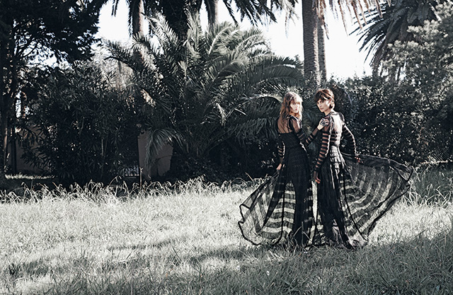 Chanel, весна-лето 2011 Ретроспектива Карла Лагерфельда открывается в Бонне (фото 5)