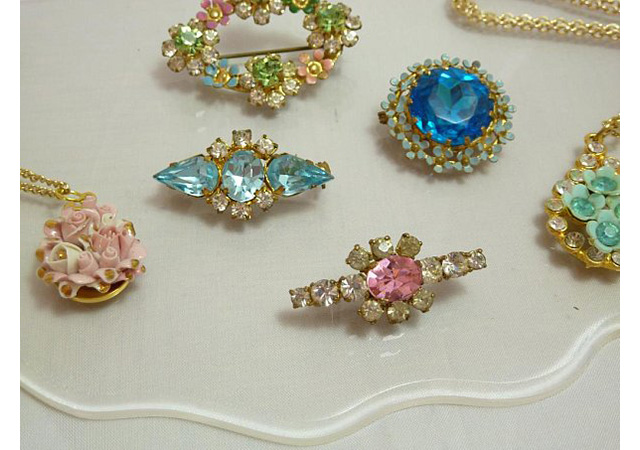 Бижутерия, США, 60—70-е Как собирать вещи с историей: советы владельцев винтажных магазинов (фото 14)