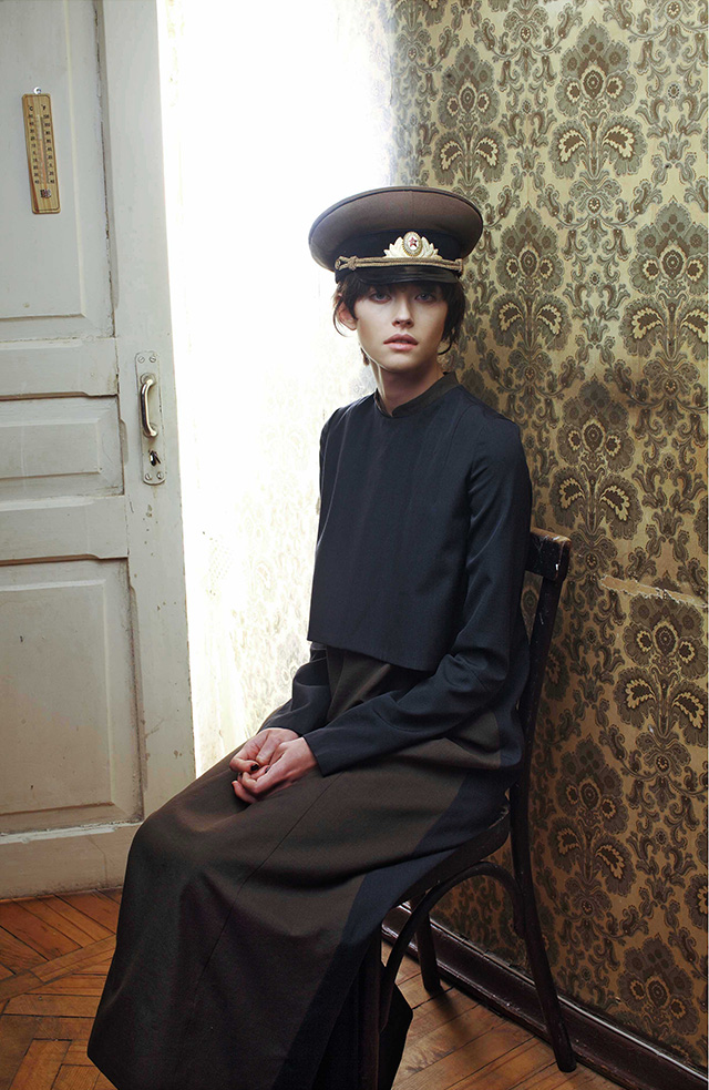 Актриса Тинатин Далакишвили в лукбуке Ria Keburia, осень-зима 2014 (фото 5)