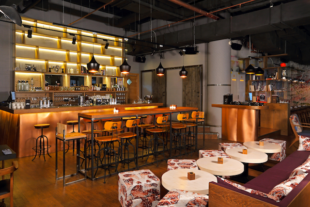 Дорогая сердцу коробочка: бар The Box на Белорусской (фото 1)