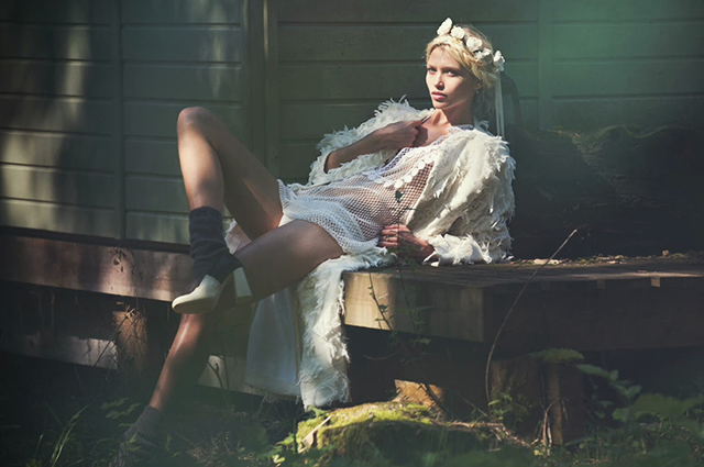 Хана Жирикова в съемке для пятого номера журнала Porter (фото 1)