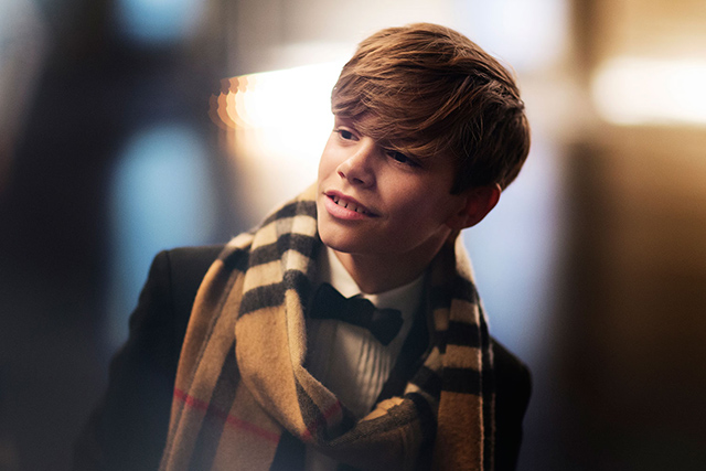 Ромео Бекхэм в рождественской кампании Burberry (фото 2)