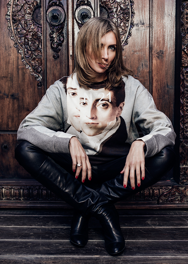 Алессандро Дель Аква создал свитшоты для универмага “Цветной” (фото 2)