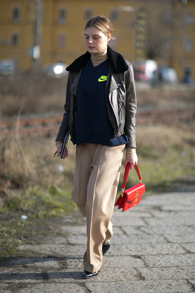 Неделя мужской моды в Милане, осень-зима 2016: street style. Часть 3 (фото 16)
