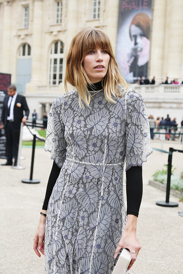 Неделя моды в Париже S/S 2015: street style. Часть I (фото 25)