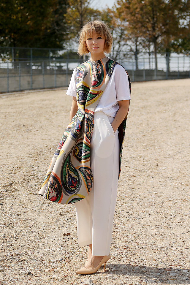 Неделя моды в Париже S/S 2015: street style. Часть VII (фото 6)