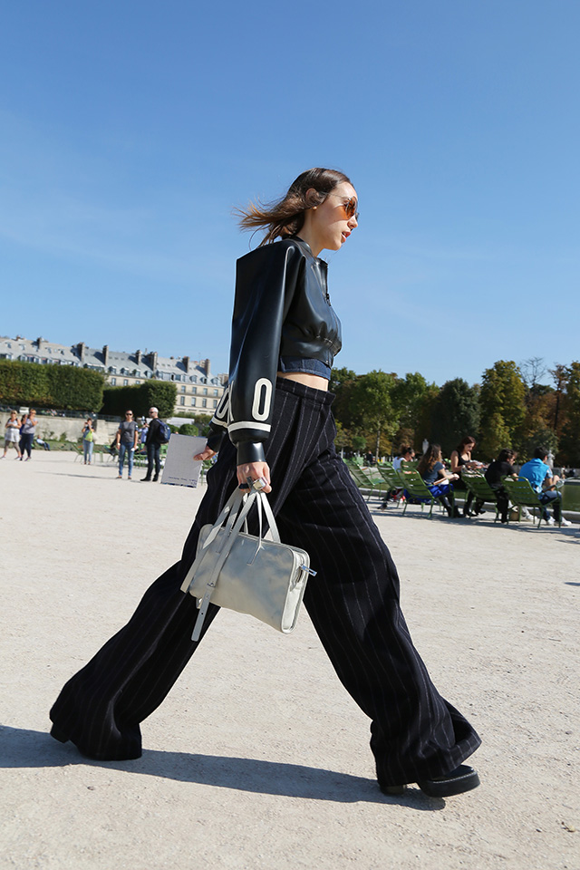 Неделя моды в Париже S/S 2015: street style. Часть III (фото 11)