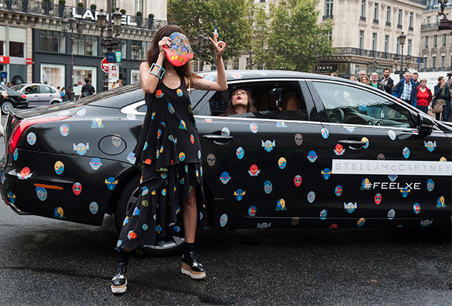 Неделя моды в Париже S/S 2015: street style. Часть VI (фото 15)