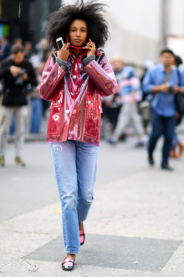 Неделя моды в Париже S/S 2015: street style. Часть I (фото 13)
