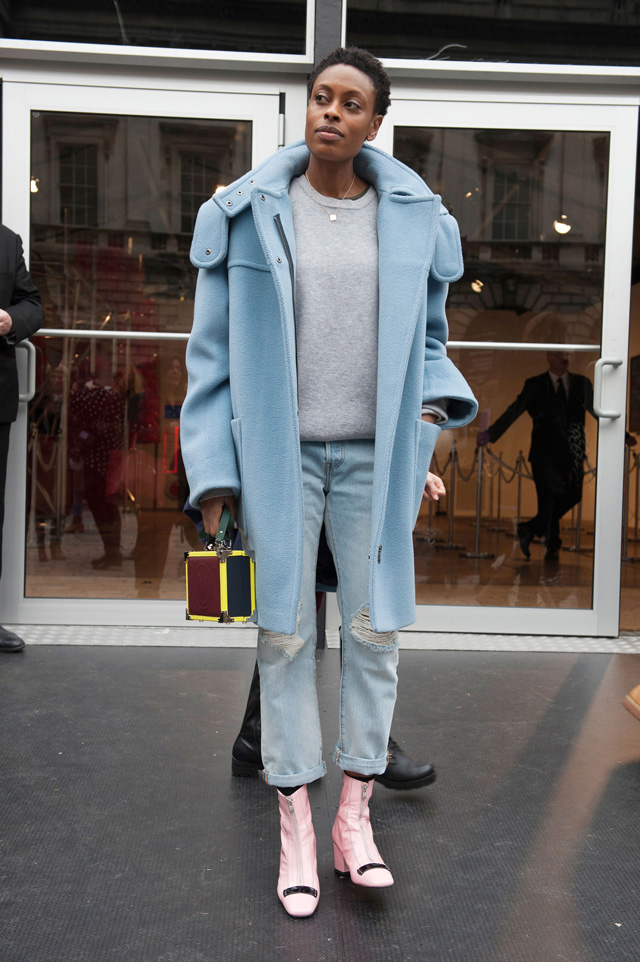 Неделя моды в Лондоне F/W 2015: street style. Часть 1 (фото 8)