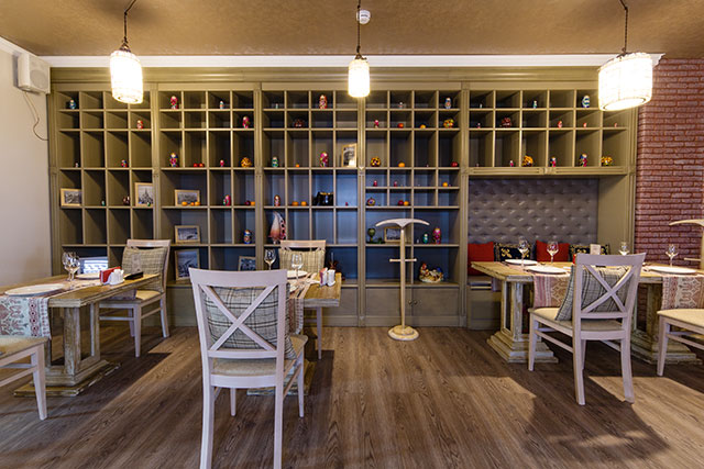 "Саратов": русский ресторан в Гостином Дворе (фото 1)