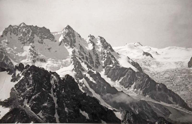 KARAGON GLACIER, KARAGORN KHOKH, RUSSIA, CIRCA 1910 SELLA, VITTORIO (1859-1943) Редкие снимки из архива National Geographic выставлены в Лондоне (фото 11)
