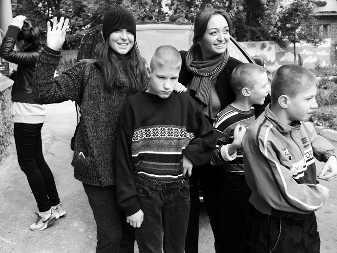 "Обнаженные сердца" и Louis Vuitton в гостях у детского дома-интерната (фото 16)