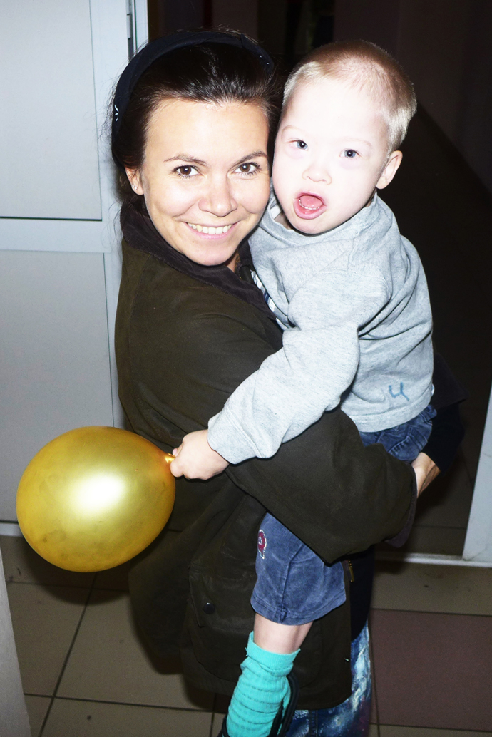 "Обнаженные сердца" и Louis Vuitton в гостях у детского дома-интерната (фото 9)