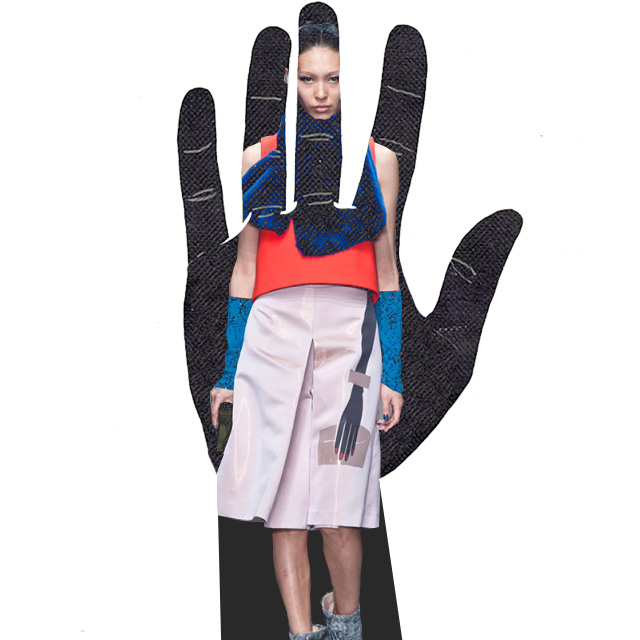 На заметку: принты и аппликации в виде рук (фото 5)