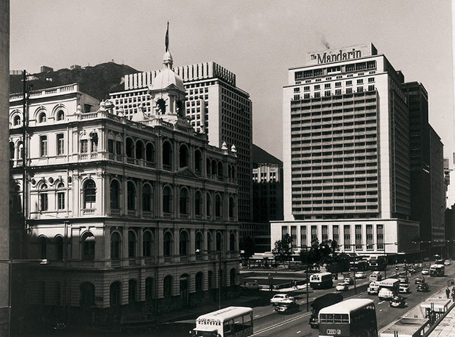 Вид отеля Mandаrin Oriental, 1950 Там, где Восток встречается с Западом: путешествие в Гонконг (фото 5)