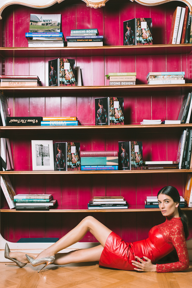 Интервью Buro 24/7: Лейла Явари, директор моды Stylebop.com (фото 2)