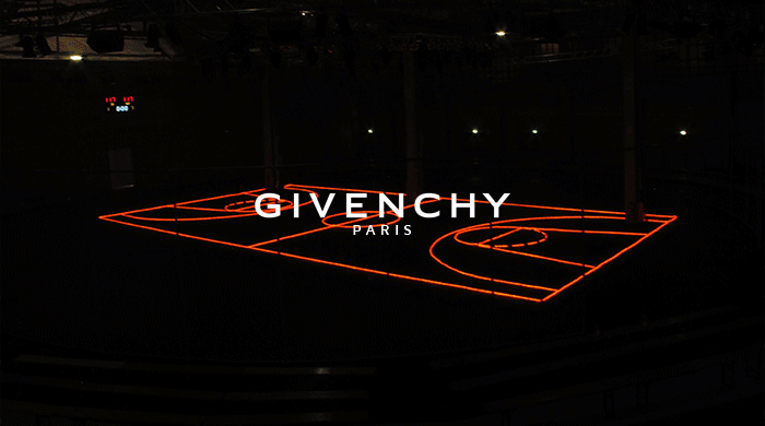 Givenchy покажут круизную коллекцию в Париже