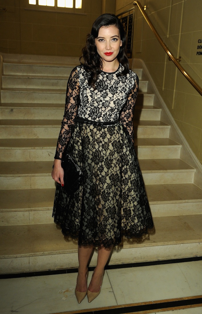 Дэйзи Лоу Дэйзи Лоу