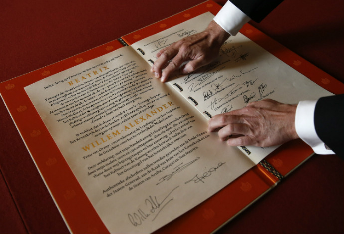 Торжественная церемония коронации Виллема-Александра (фото 1)