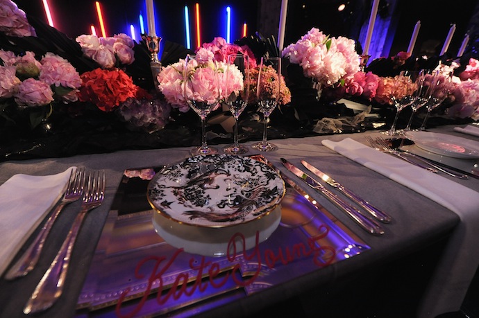 Ужин в честь запуска панк-коллекции для Moda Operandi Ужин в честь запуска панк-коллекции для Moda Operandi