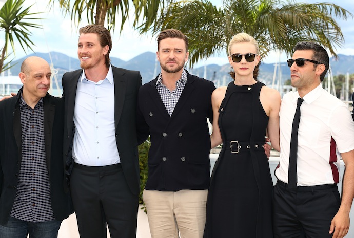 Бруно Дельбонель, Гаррет Хедлунд, Джастин Тимберлейк, Кэри Маллиган и Оскар Айзек Бруно Дельбонель, Гаррет Хедлунд, Джастин Тимберлейк, Кэри Маллиган и Оскар Айзек