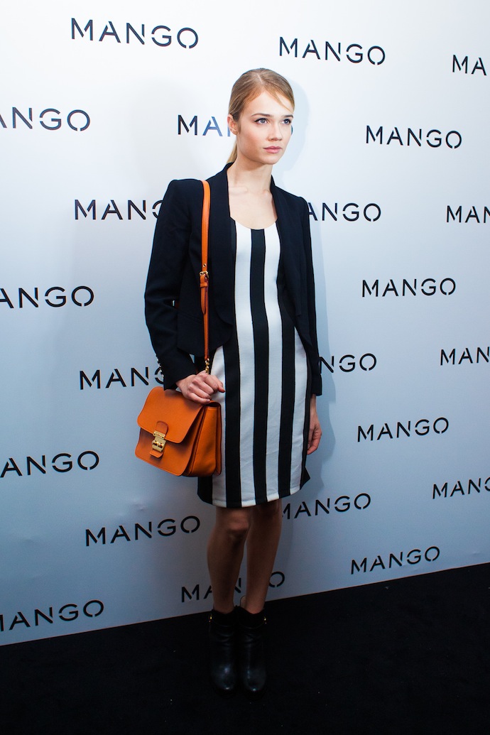 Показ Mango весна-лето 2013 (фото 1)