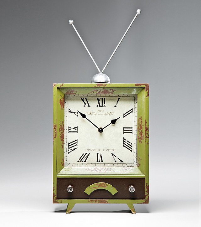 Настольный часы "радио" в винтажном стиле (#33802), 3150 рублей Kare Design: знаменитый мебельный магазин теперь в Москве (фото 12)