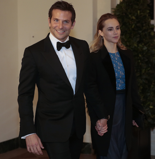 Брэдли Купер и Сьюки Уотерхаус Брэдли Купер и Сьюки Уотерхаус