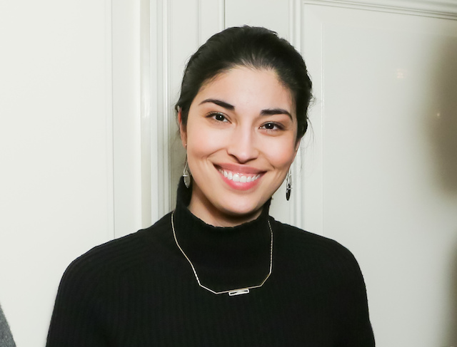 Кэролайн Исса Кэролайн Исса