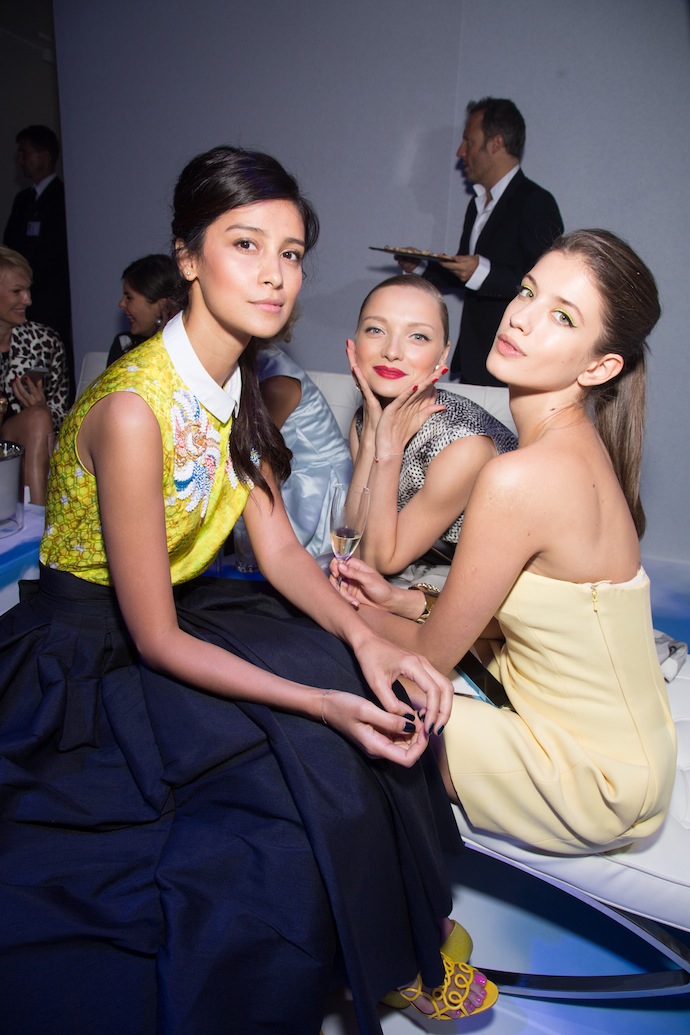 Равшана Куркова, Екатерина Вилкова и Анна Чиповская Равшана Куркова, Екатерина Вилкова и Анна Чиповская