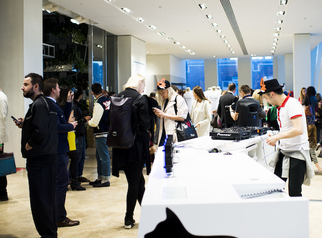 Парижская вечеринка в универмаге "Цветной" (фото 7)