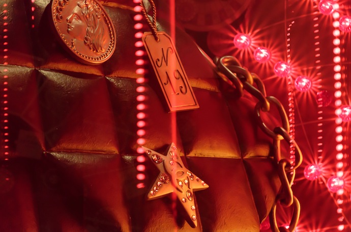 Зал двойной "C", номера 5, 19 и 22 Зал двойной "C", номера 5, 19 и 22