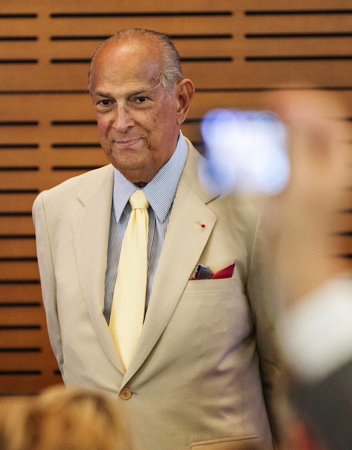 Оскар де ла Рента