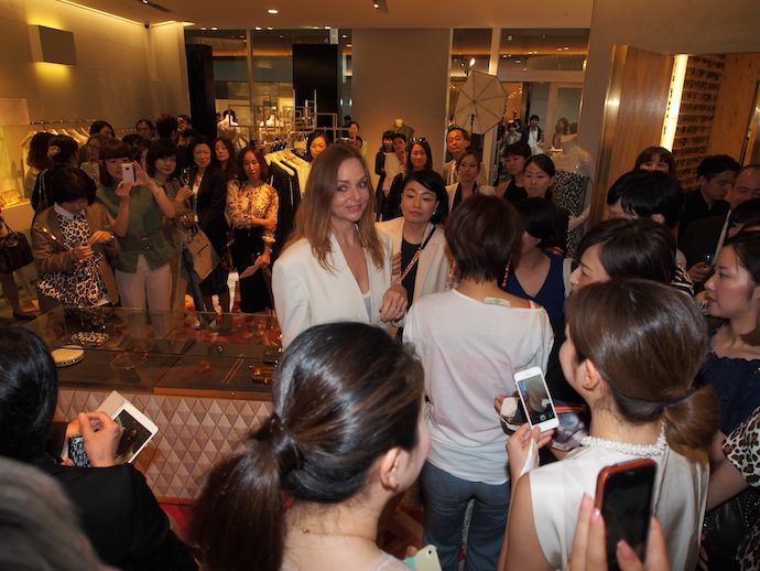 Stella McCartney в Токио